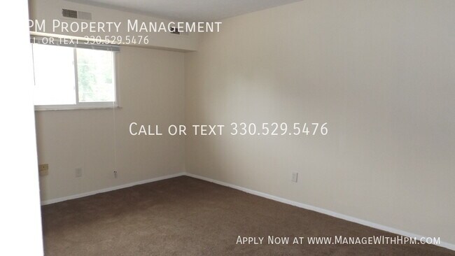 Building Photo - 841 SilverMeadow 202