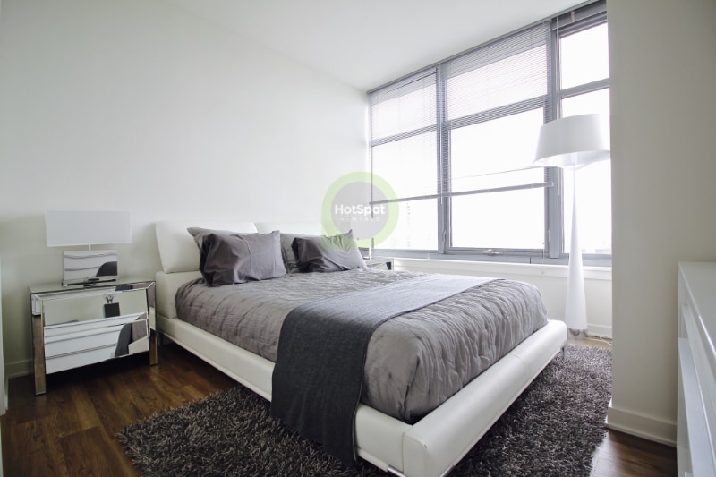 Building Photo - 344 W Locust St