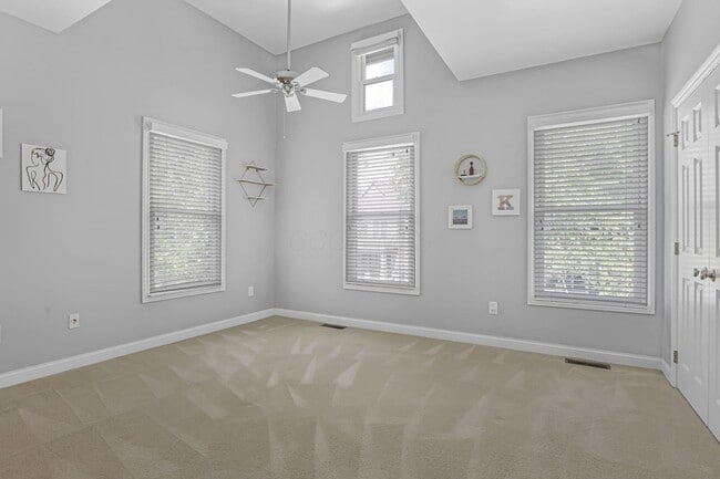 Building Photo - 319 W 2nd Ave