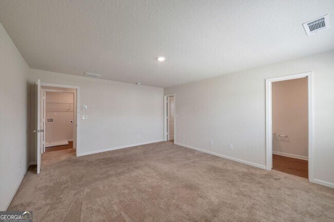 Building Photo - 2889 Cleburne Ter