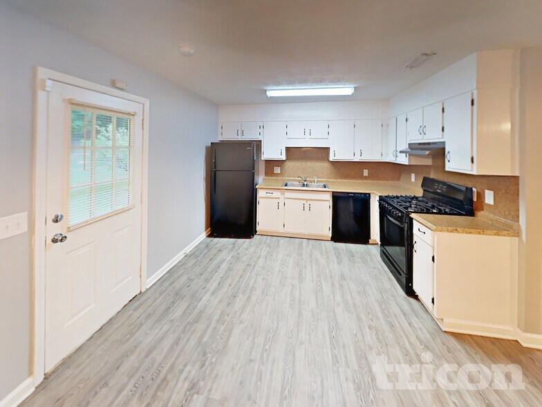 Building Photo - 3964 Cindy Dr