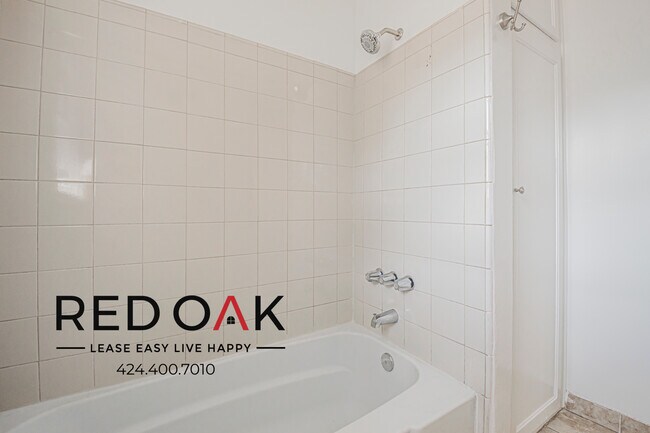 Building Photo - 1148 Queen Anne Pl