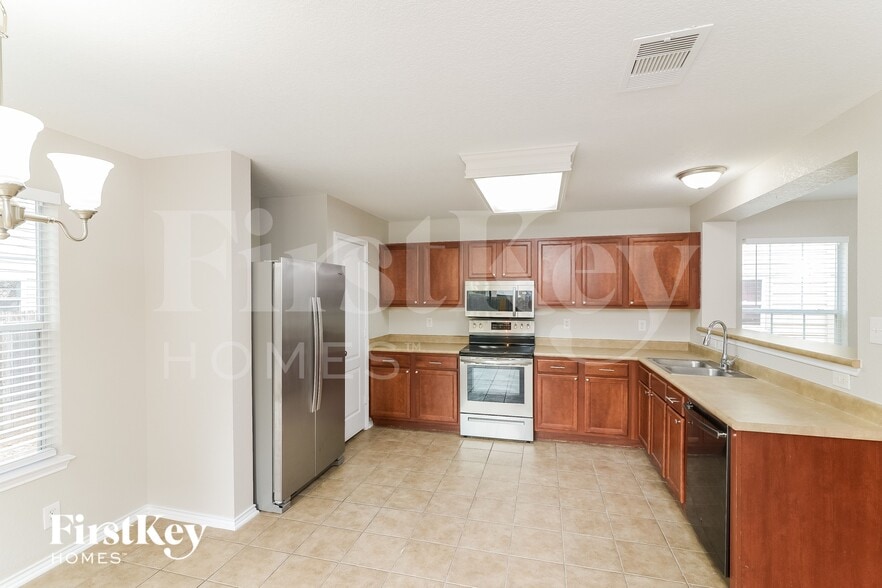 Building Photo - 4710 Adkins Trail