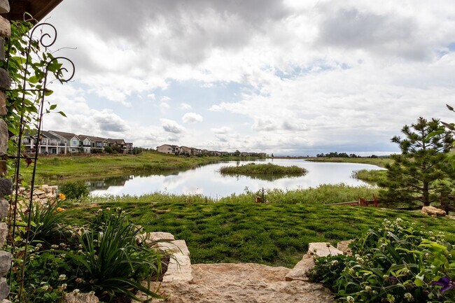 Building Photo - Spacious 4-Bedroom Home in Prestigious For...