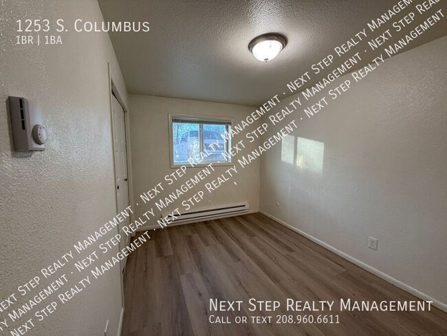 Building Photo - 1253 S. Columbus-