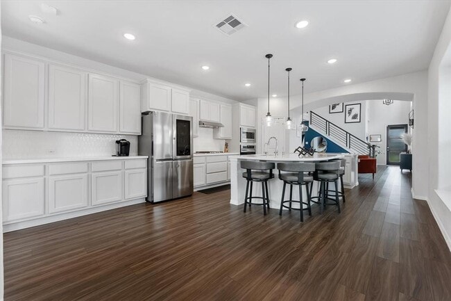Building Photo - 3727 Handel Dr