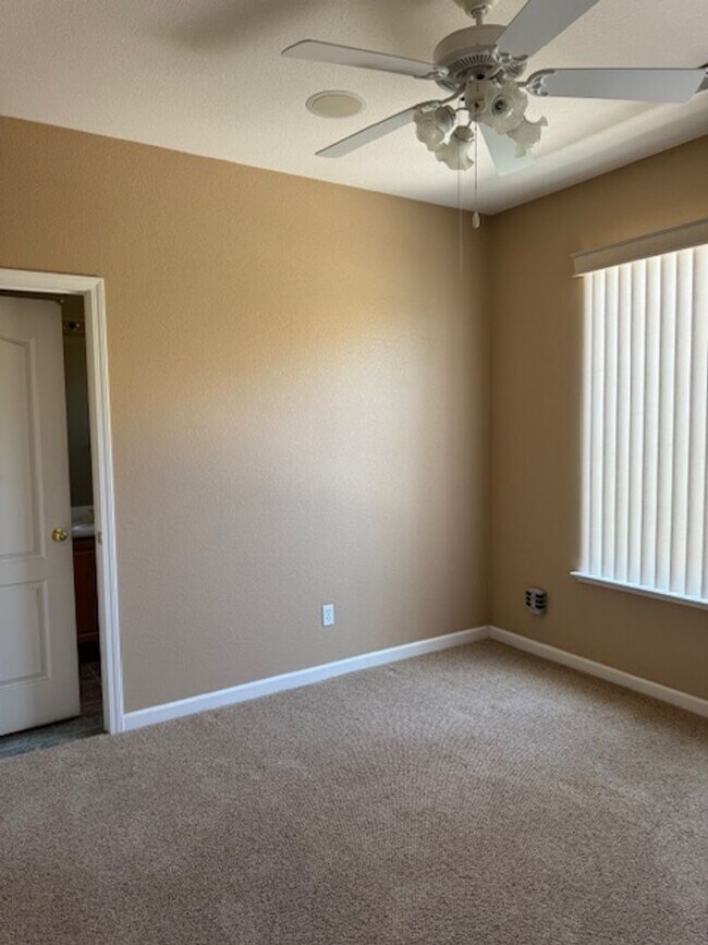 Building Photo - 1313 Partridge Dr