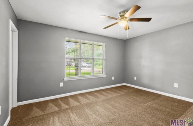 Building Photo - 1451 Outrigger Dr