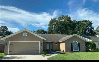 Building Photo - 5 Cuttysark Rd