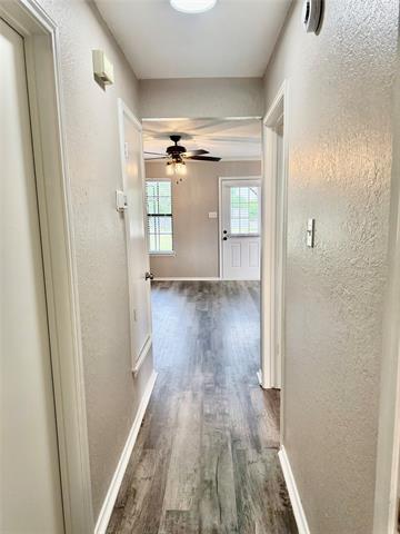 Building Photo - 301 Shady Grove Dr