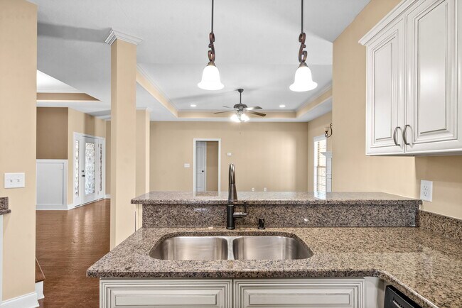 Building Photo - 3176 Porter Hills Dr