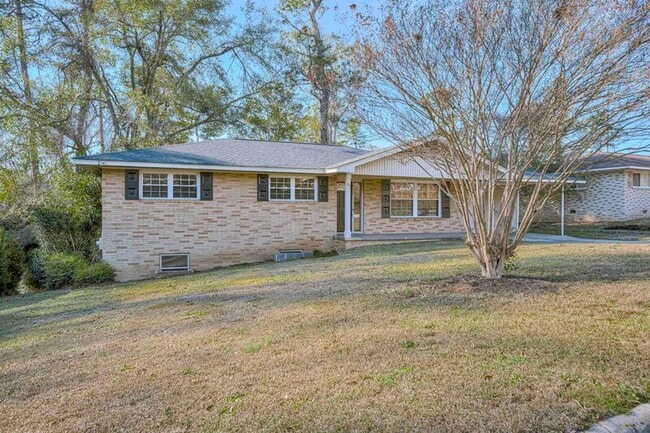 Building Photo - 111 Lehigh Ave