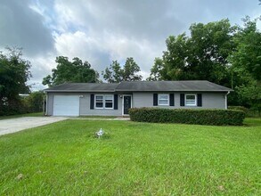 Building Photo - 3 Bed, 2 Bath home in Kings Grant!