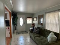 Building Photo - 37612 Wallington Dr