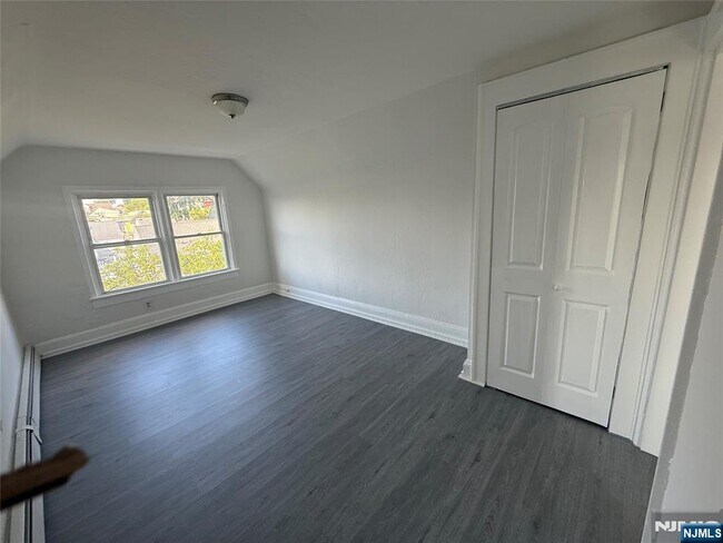 Building Photo - 22 McKinley Ave