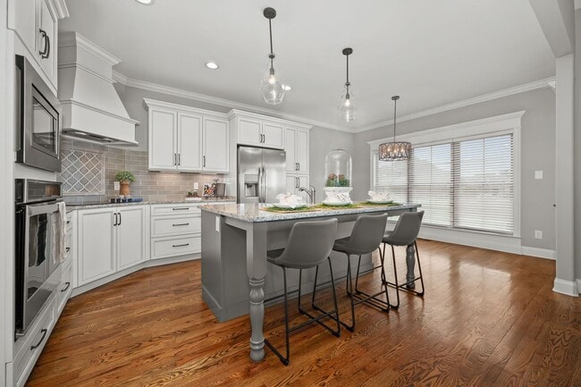 Building Photo - Luxury Home For Rent