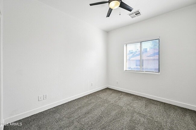 Building Photo - 4608 W Maryland Ave