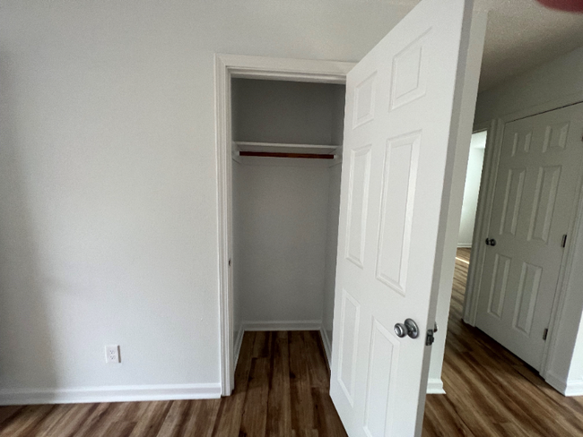 Building Photo - 18100 SW Shaw St