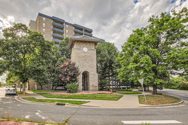 Building Photo - 601 W 11th Ave