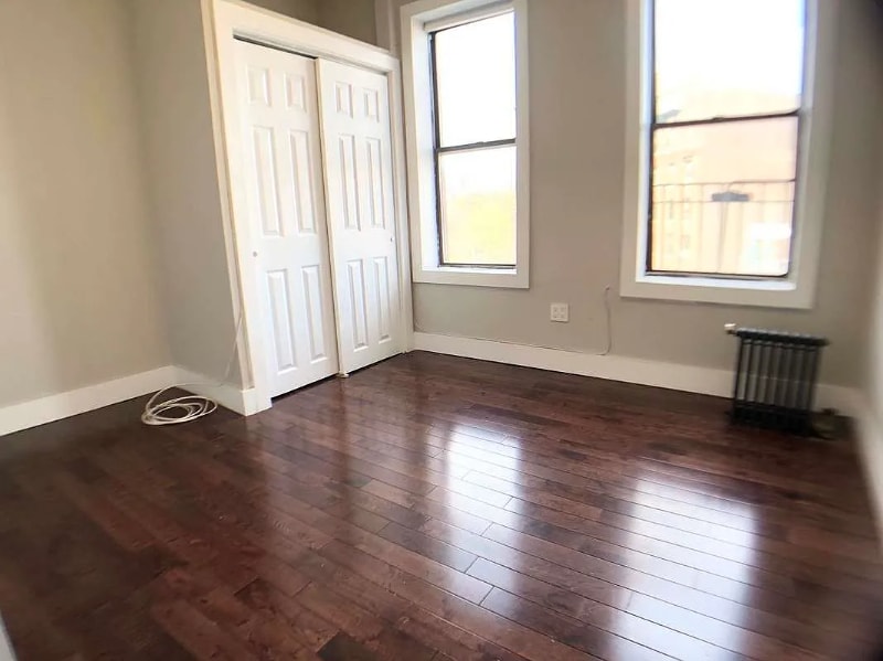 Building Photo - 188 Parkside Ave