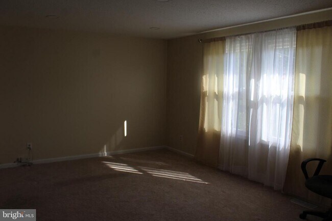 Building Photo - 5702 Goucher Dr