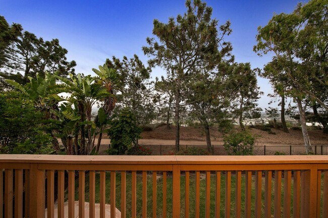 Building Photo - Gorgeous Estate Home In Encinitas Ranch