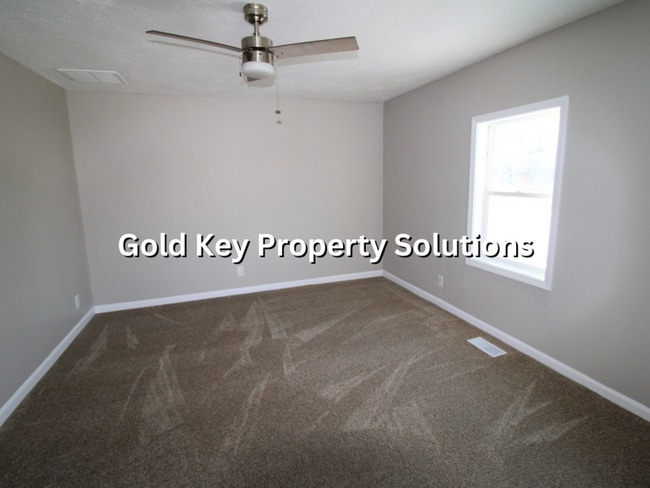 Building Photo - MUNCIE 1 BR 1 BA House with Huge Covered Deck and Fenced Yard (NO SECTION 8)