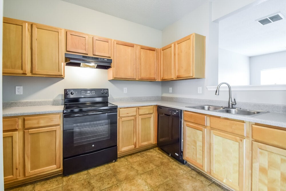 Building Photo - 2285 Bigwood Trl