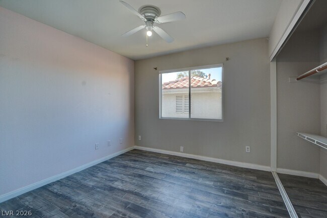 Building Photo - 3733 Horseshoe Mesa St