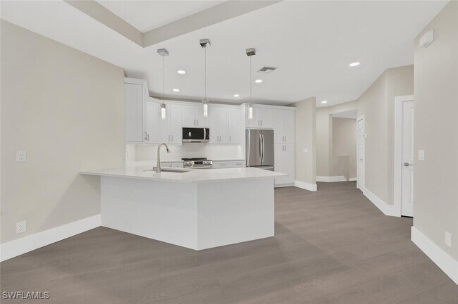 Primary Photo - 11408 Quail Village Way