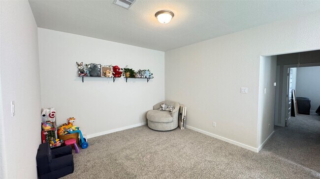Building Photo - 1505 Red Acer Dr