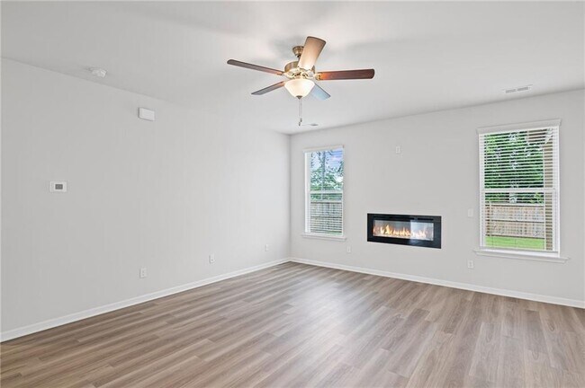 Building Photo - 2106 Cadenza Cir