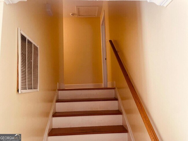 Building Photo - 5100 Redan Rd