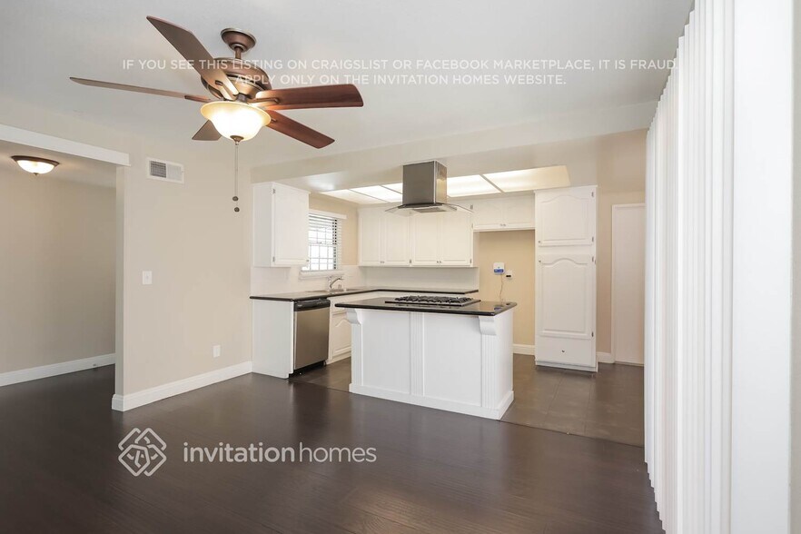Building Photo - 6091 Mirada Pl