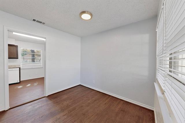 Building Photo - 1530 Buena Vista St