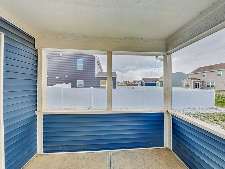 Building Photo - 8145 Ambrosia Ln