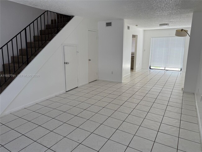 Building Photo - 2454 NW 52nd Ave