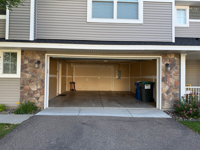 Building Photo - 15726 60th Ave N