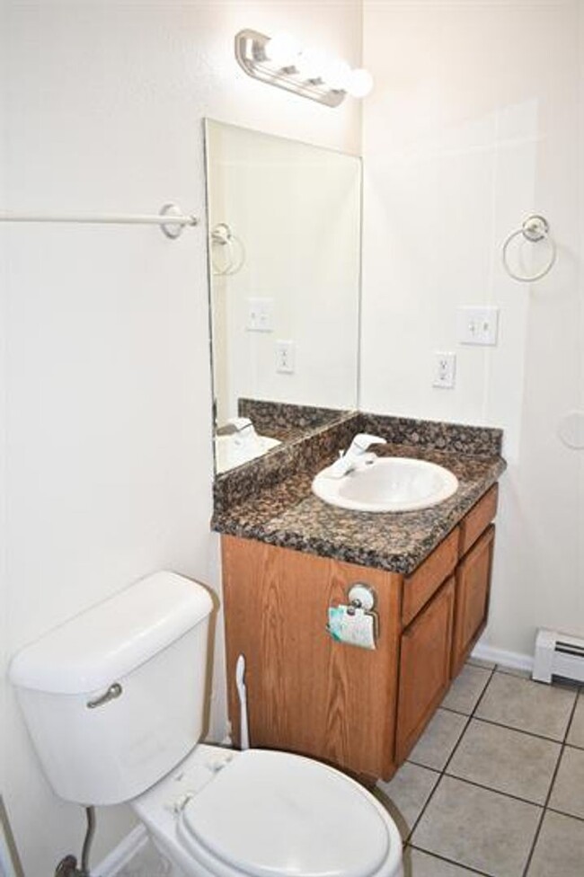 Building Photo - 497 Coronado Way