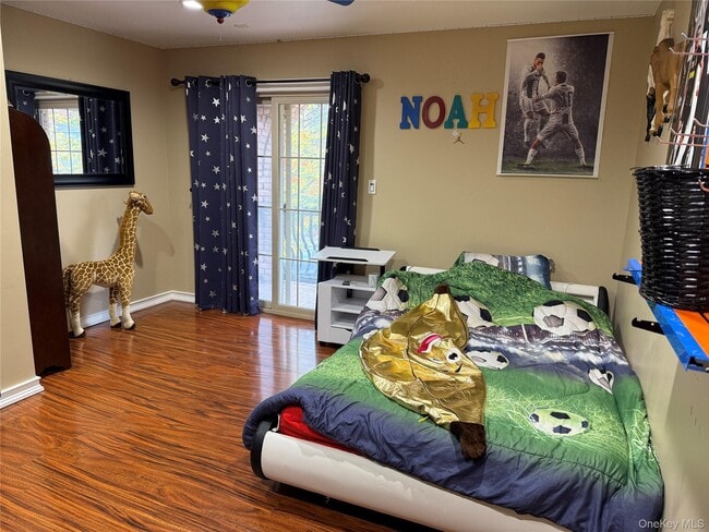 Building Photo - 65-29 168th St