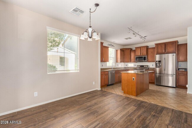 Building Photo - 4334 E Carla Vista Dr