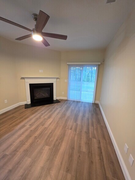 Building Photo - 1422 Dolcetto Trce NW