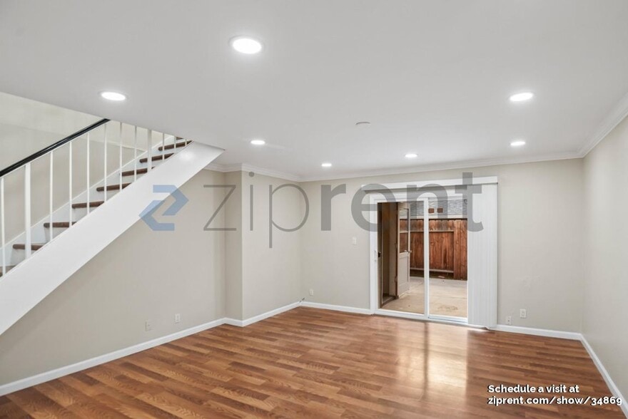 Building Photo - 3314 Landess Ave