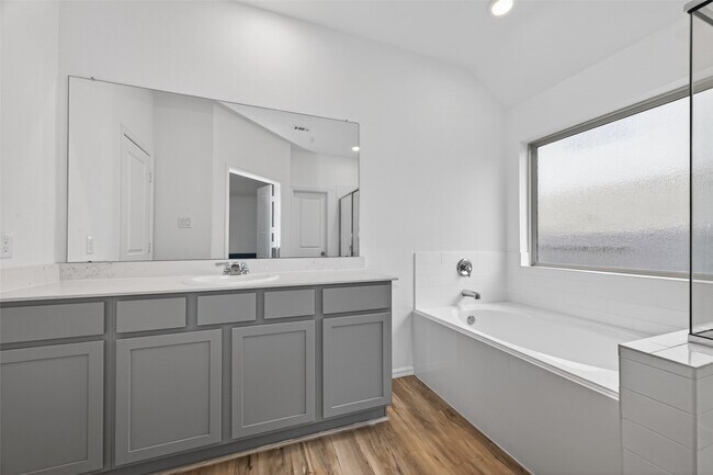 Building Photo - 3808 Moss Hl Rd