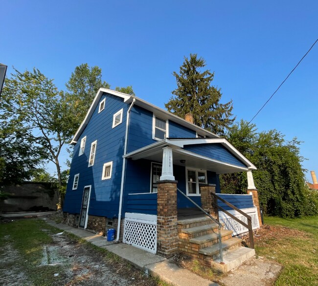 Primary Photo - SECTION 8 and EDEN Accepted!!! Newly Renov...