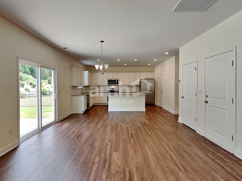 Building Photo - 116 Ashton Dr