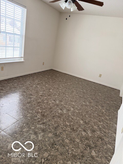 Building Photo - 2992 Sentiment Ln