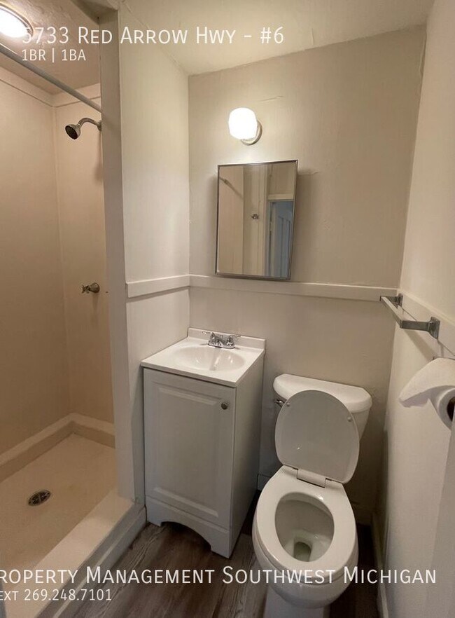 Building Photo - 5733 Red Arrow Hwy