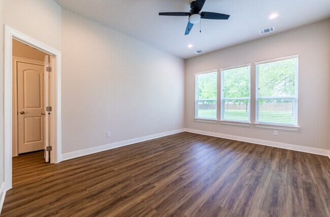 Building Photo - 106 Koele Ct