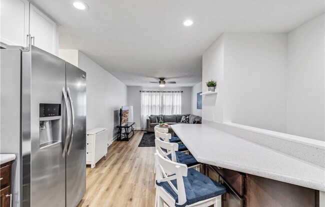 Building Photo - 3811 Edgepark Dr
